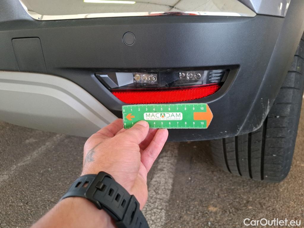  Renault  Captur RENAULT   2019  5P  SUV Intens ETech hybride recharg 160  21 #31