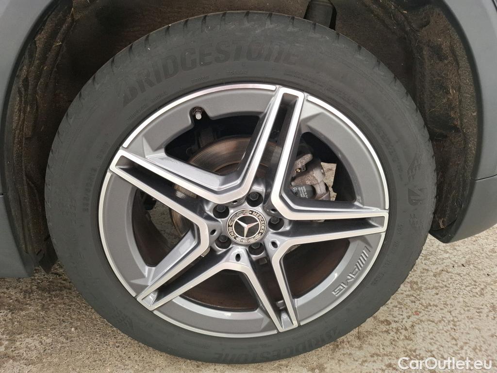  Mercedes  GLA MERCEDES-BENZ  / 2020 / 5P / SUV 1.3  200 AMG LINE DCT #8