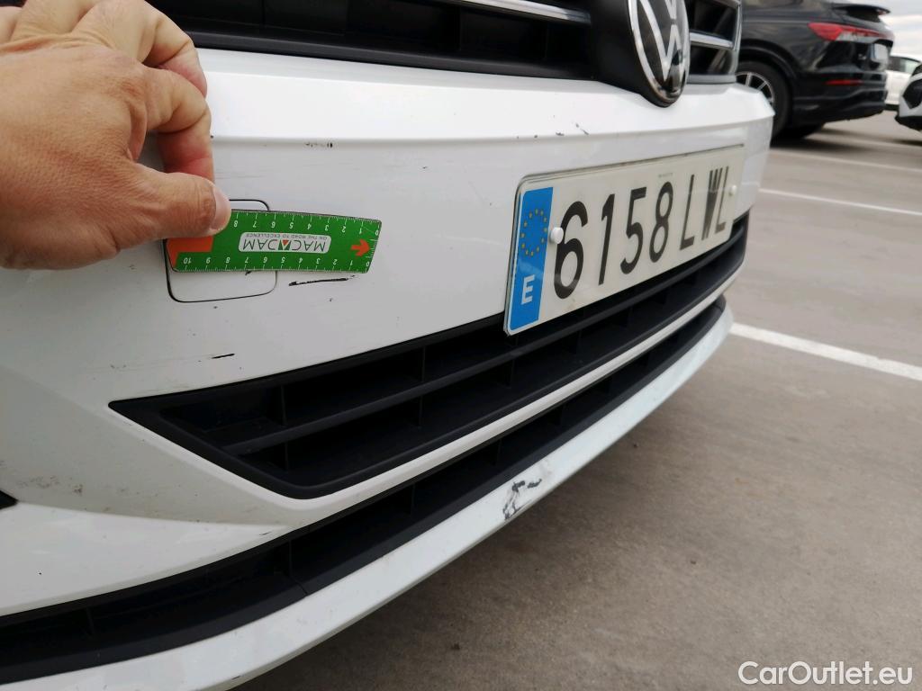  Volkswagen  Polo VOLKSWAGEN  / 2017 / 5P / berlina con portón Advance 1.0 TSI 70kW (95CV) #15