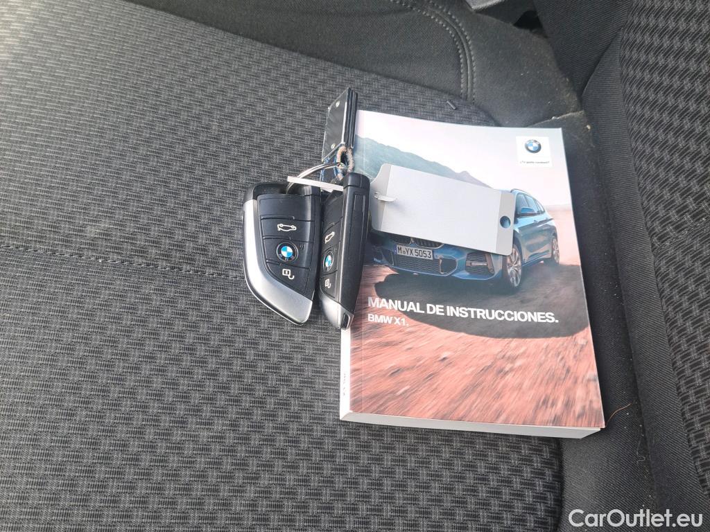  Bmw  X1 BMW  / 2019 / 5P / todoterreno sDrive18dA Corporate #34