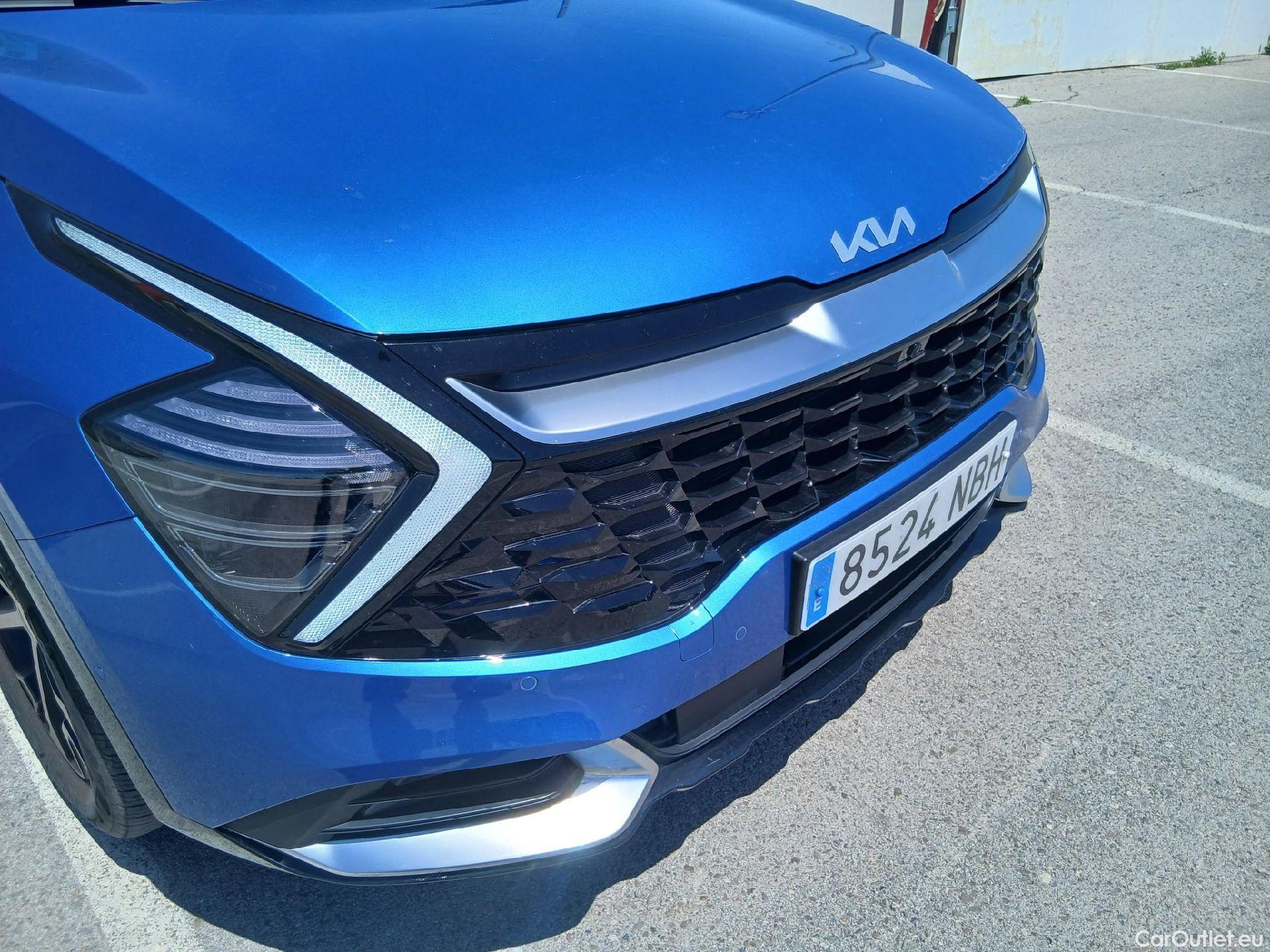  KIA  Sportage KIA  / 2022 / 5P / todoterreno 1.6 T-GDi HEV 158kW (215CV) Tech 4x2 #3