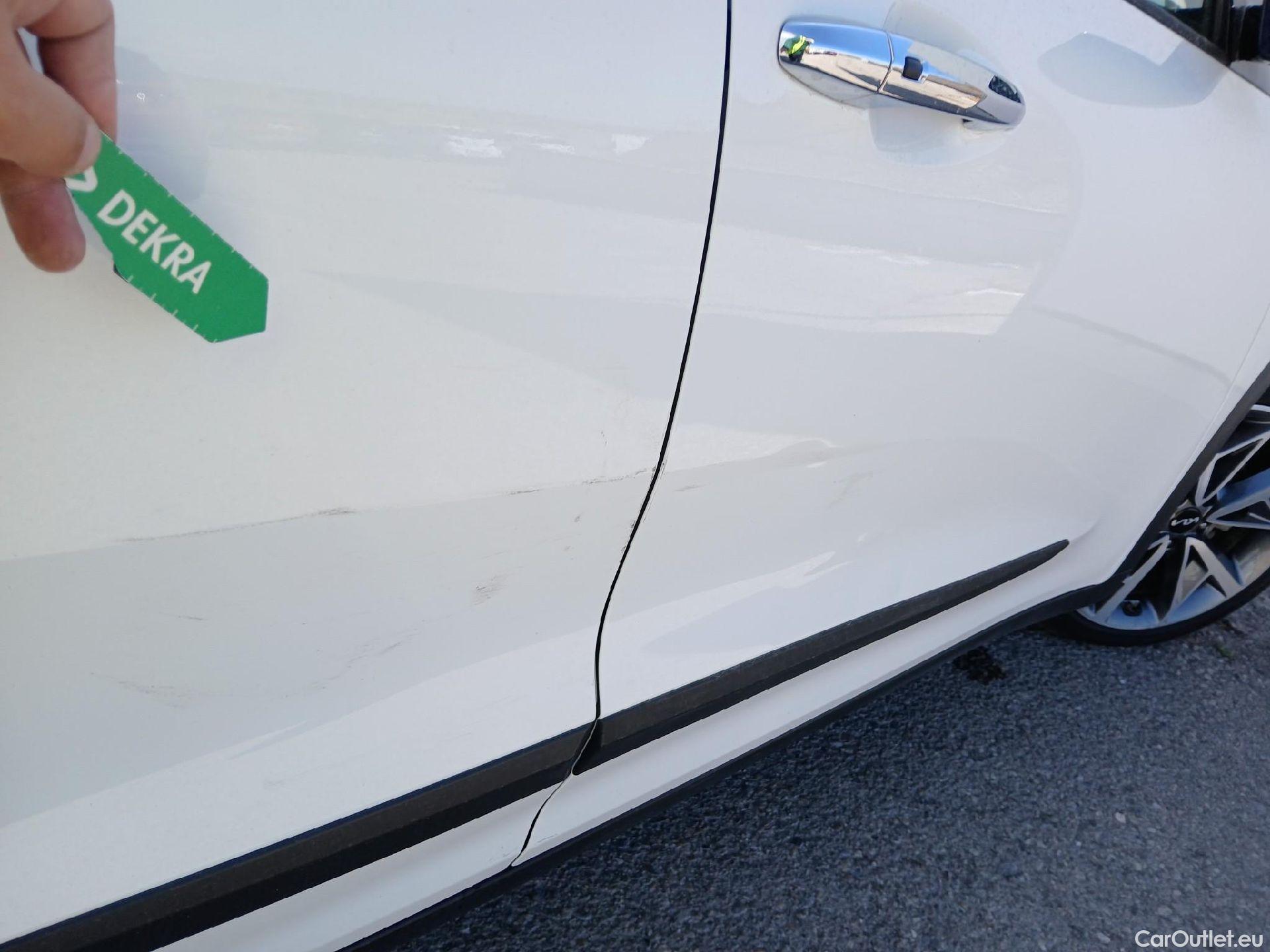  KIA  Niro KIA  1.6 GDi HEV 141 CV Emotion #42