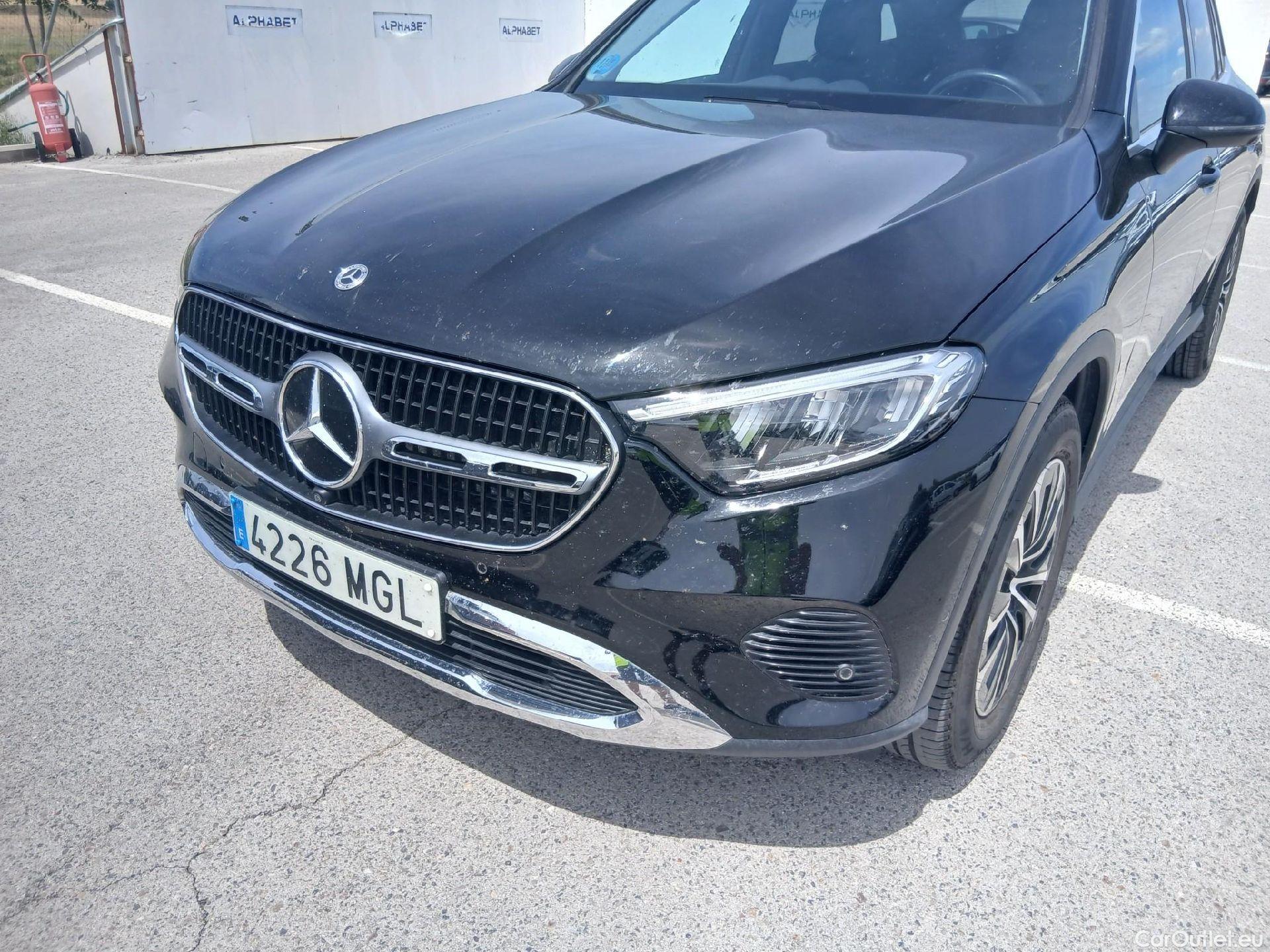  Mercedes  GLC MERCEDES-BENZ  / 2022 / 5P / todoterreno  220 d 4MATIC #3