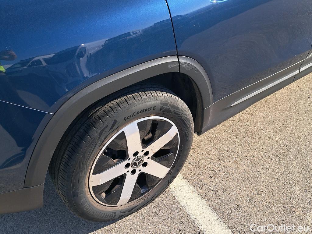  Mercedes  GLB MERCEDES-BENZ  2.0 200 D DCT 150 CV #Opcionales 7350 €# #23