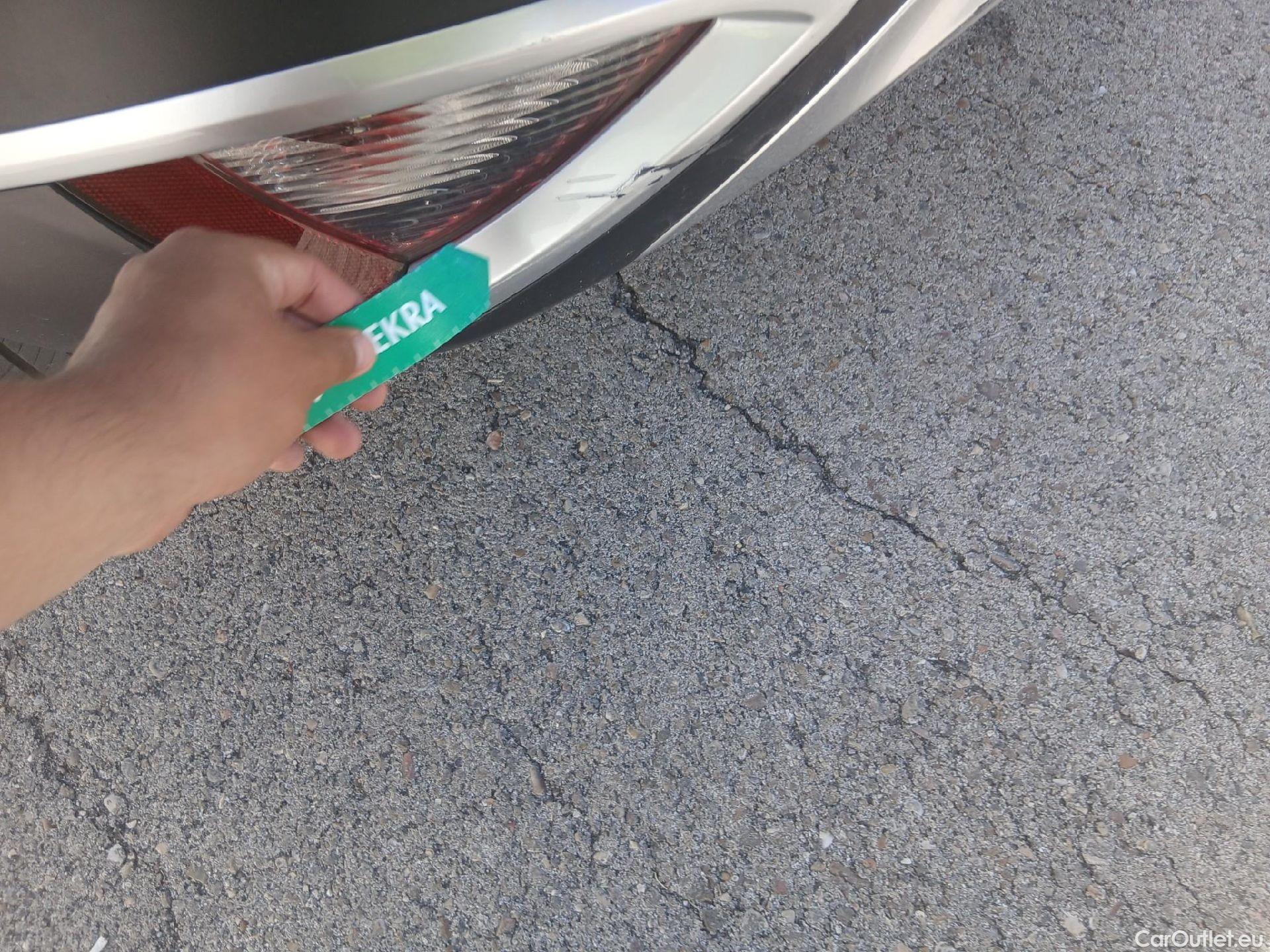  KIA  Sportage  Drive Hybrid 1.6 T-GDi AT6 E6d #24