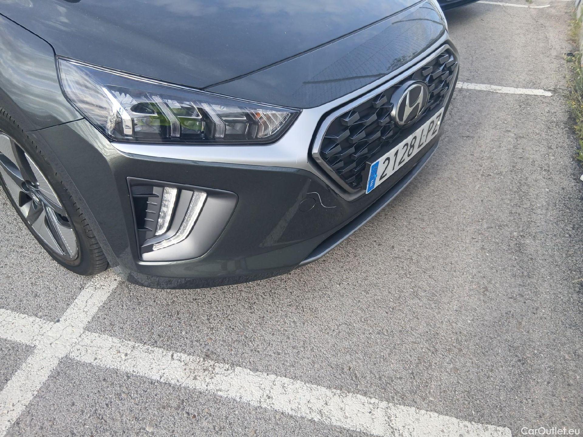  Hyundai   Ioniq HYUNDAI 1.6 GDI HEV Tecno DCT 140 CV #3