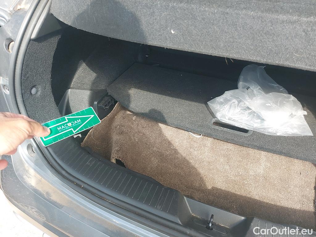  Nissan  Qashqai NISSAN  / 2021 / 5P / todoterreno DIG-T 103kW mHEV 4x2 N-GO(SP) #3