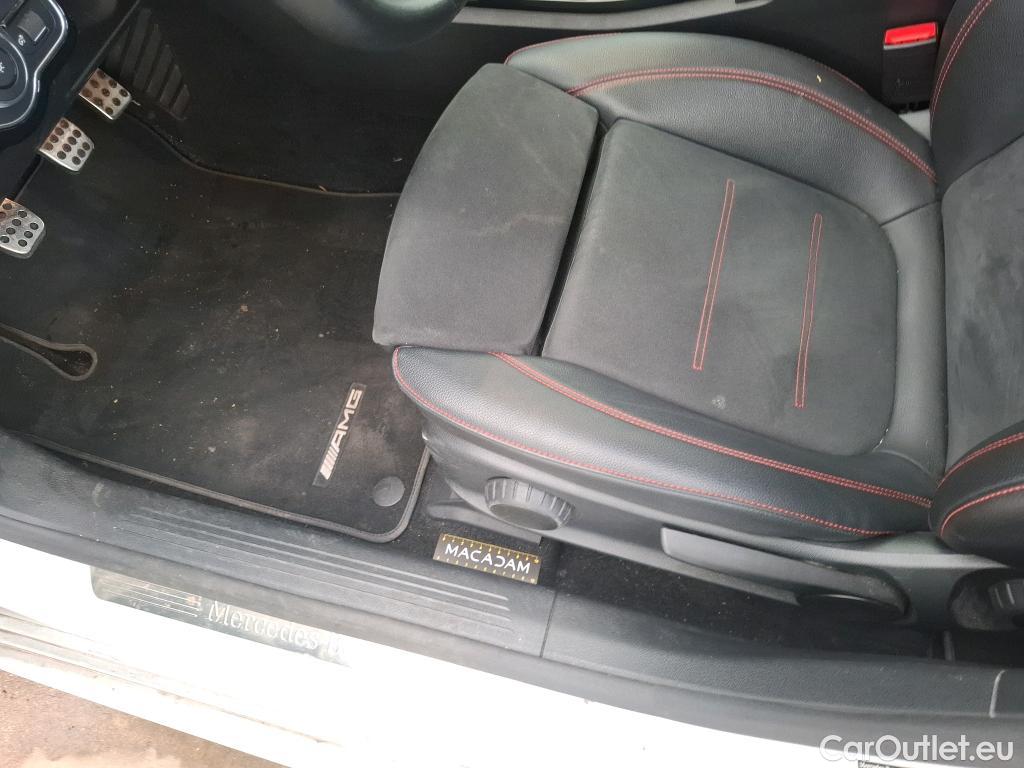  Mercedes  A-Klasse MERCEDES-BENZ Classe A Compact / 2018 / 5P / Berline A 180 AMG Line #84