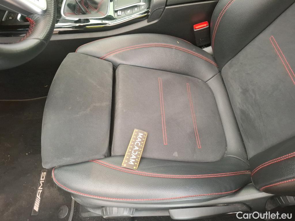  Mercedes  A-Klasse MERCEDES-BENZ Classe A Compact / 2018 / 5P / Berline A 180 AMG Line #92