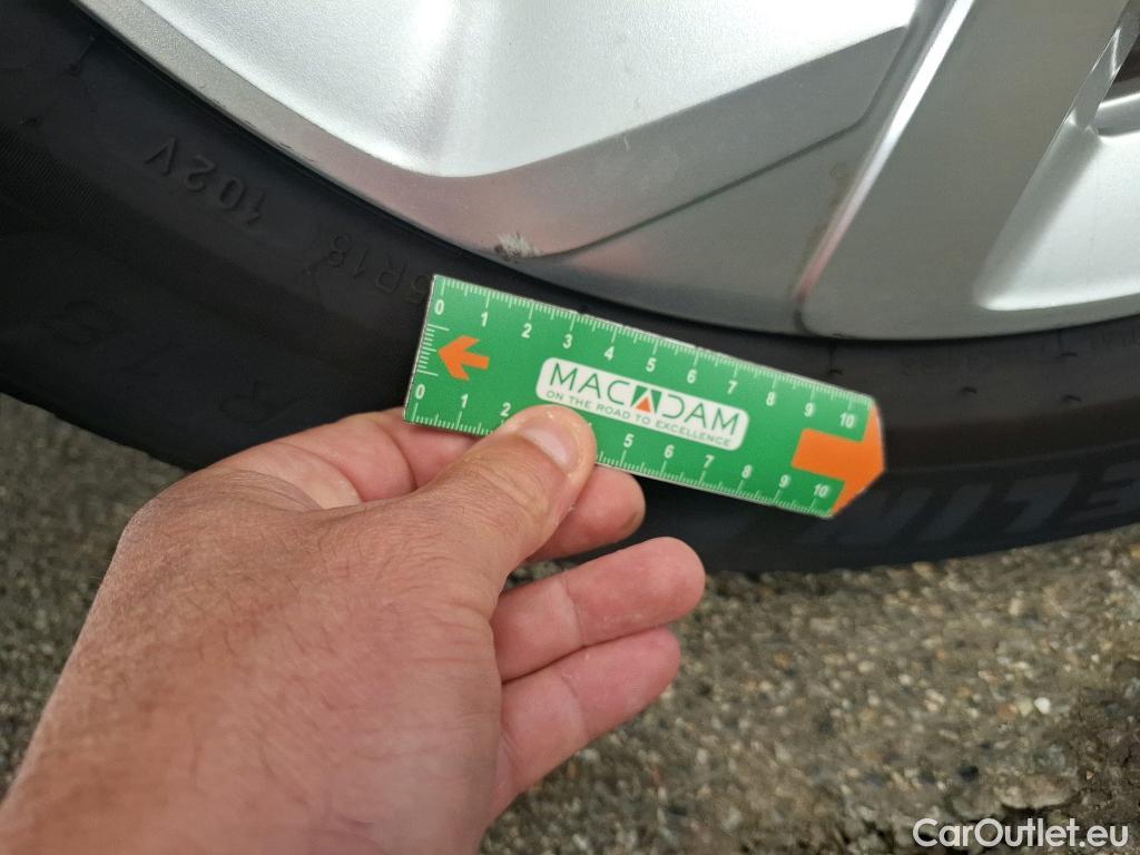  Citroen  C5 Aircross CITROEN  / 2018 / 5P / SUV Hybrid 225 ë-EAT8 Business #17