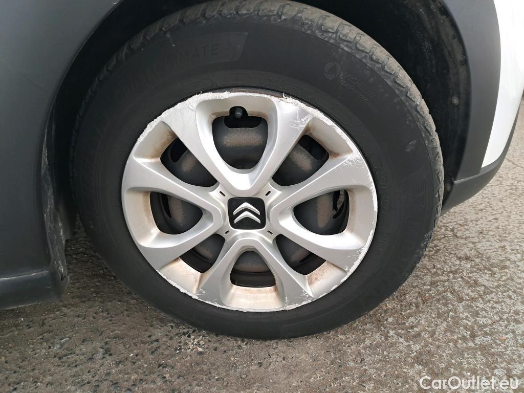  Citroen  C3  Société Feel 1.5 BlueHDI 100CV BVM5 E6dT #6