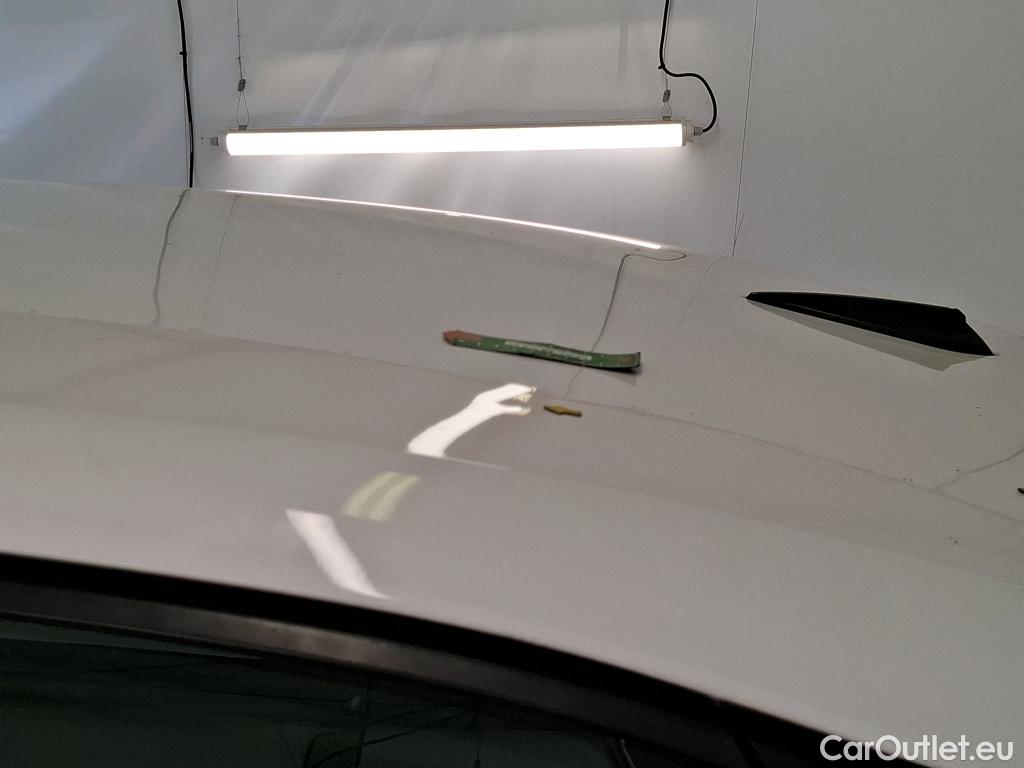  Citroen  C4  Berline Feel 1.5 BlueHDI 130CV BVA8 E6d #13