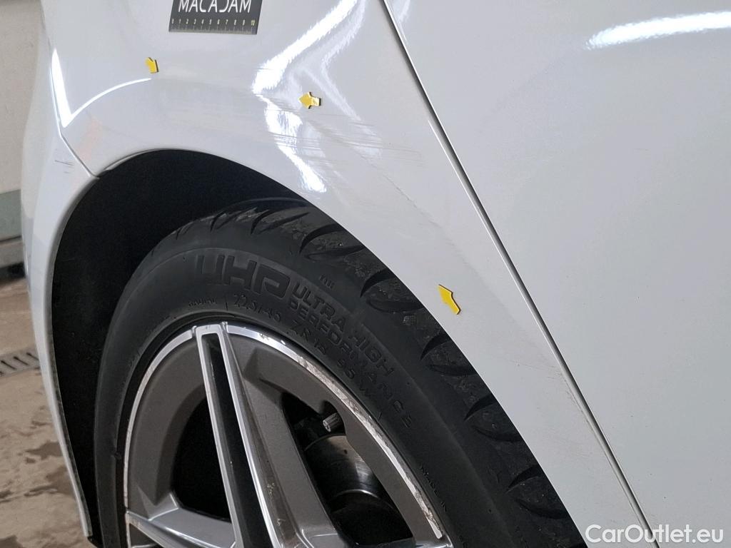 Mercedes  A-Klasse MERCEDES-BENZ Classe A Compact / 2018 / 5P / Berline A 180 AMG Line #7