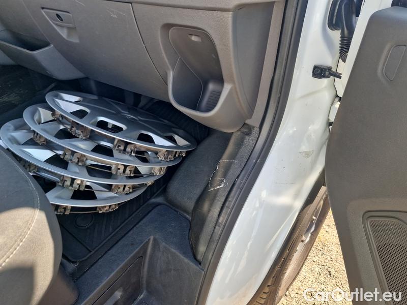  Ford  Transit   LCV TTS (2019->) Tr.TDCi96 350 TREND L3 FWD #17