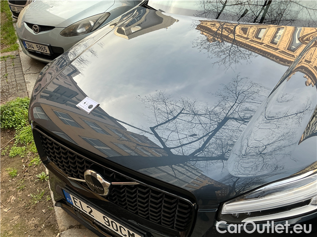  Volvo  XC90  T8 PHEV Ultra Dark AWD AT #3