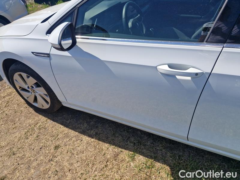  Volkswagen  Golf  VIII Variant (CG5) 2020 Var.2.0TDI 110 Style 5d #5