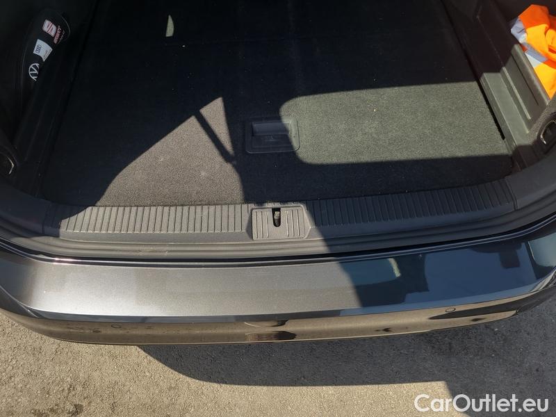  Volkswagen  Passat  Variant (CB5) (2019) Pas.Var.2.0TDI 110 Business AT #6
