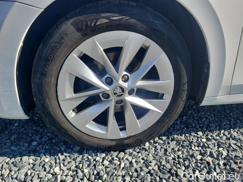  Skoda  Octavia  Combi (NX3)(2020) Oct.Combi 2.0TDI 110 Style AT #1