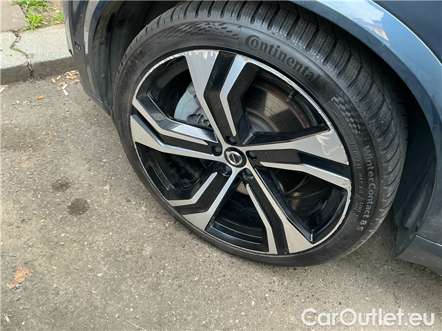  Volvo  XC90  T8 PHEV Ultra Dark AWD AT #1
