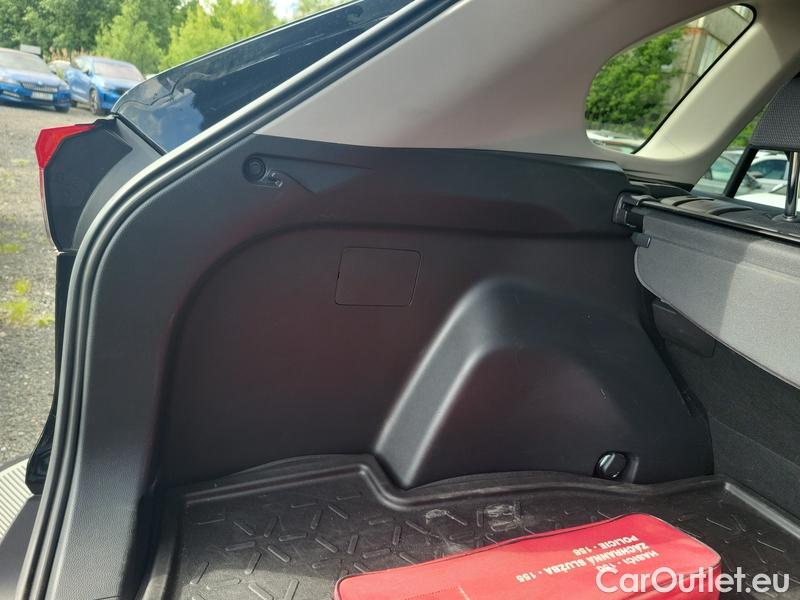  Toyota  RAV4  2019  2.5 Hybrid Comfort 4WD AT #12