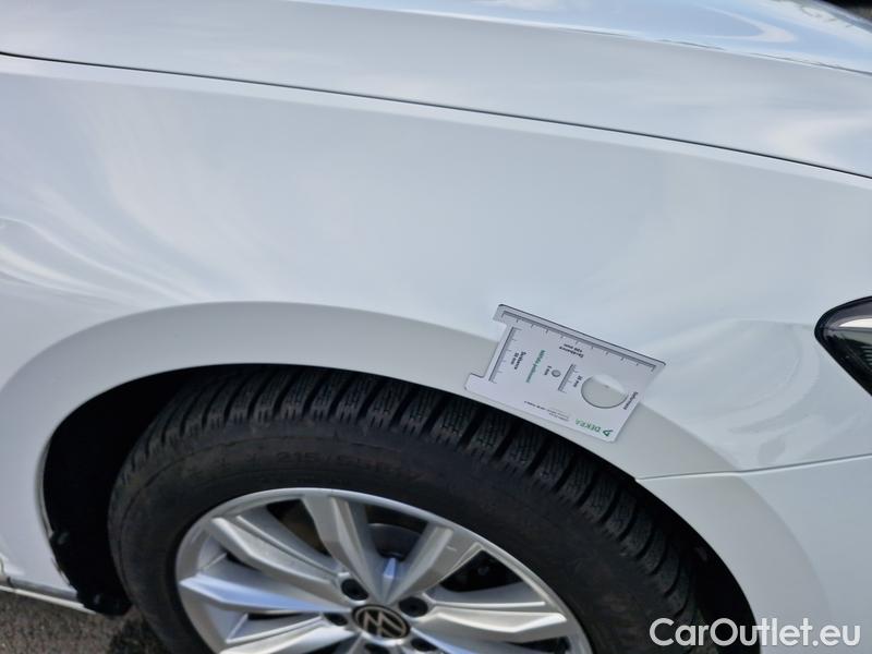  Volkswagen  Passat  8 (2014) 1.5TSI EVO 110 Elegan.AT #8