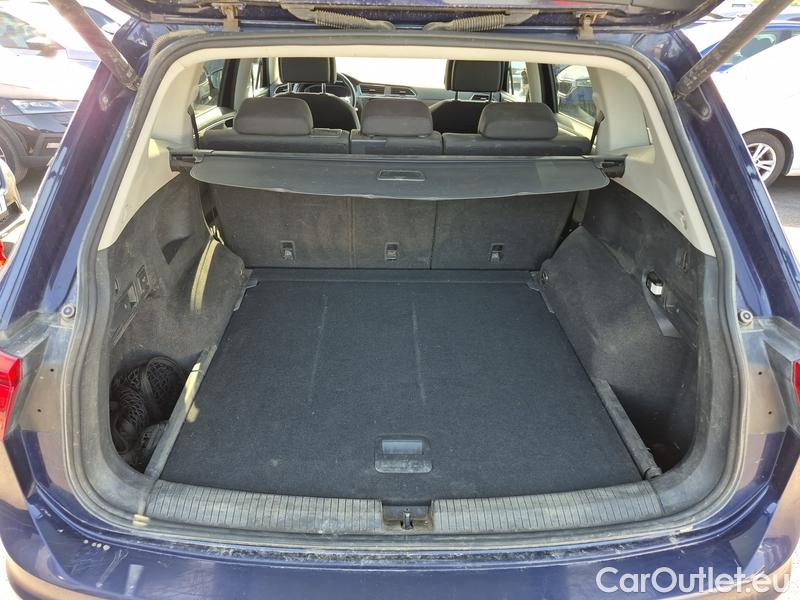  Volkswagen  Tiguan  (AX1)(2020) Tig.All.2.0 TDI 110 Life AT 5d #20