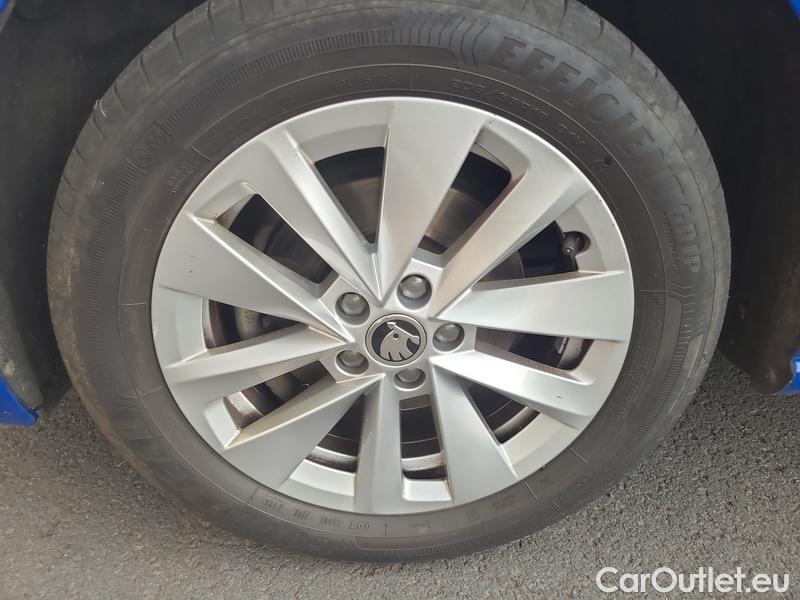  Skoda  Scala  (NW) (2019)  1.0 TSI 81 Style AT #4
