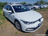  Volkswagen  Golf  VIII Variant (CG5) 2020 Var.2.0TDI 110 Style 5d #3