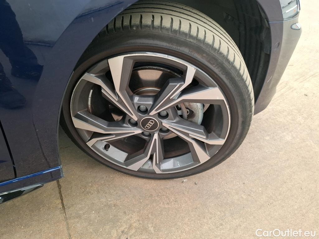  Audi  A3 AUDI  Sportback / 2020 / 5P / Berline 40 TFSI e 204 S Tronic S Line #13