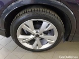  Audi  Q4 E-Tron AUDI  / 2021 / 5P / SUV 50 E-TRON QUATTRO S LINE EDITION #18