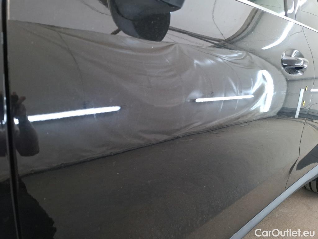  Mercedes  GLC MERCEDES-BENZ  / 2022 / 5P / SUV  300 e Business Line 4MATIC #25