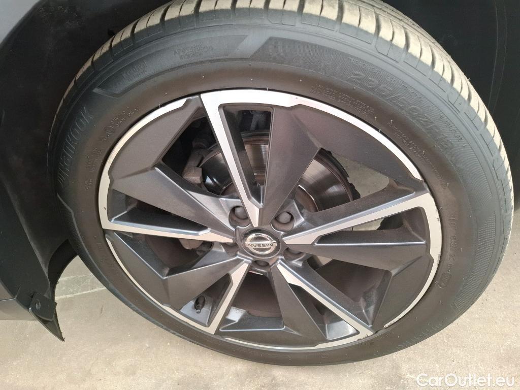  Nissan  Qashqai NISSAN  / 2021 / 5P / Crossover 1.3 MHEV 158ch Xtronic N-Style(SP) #25