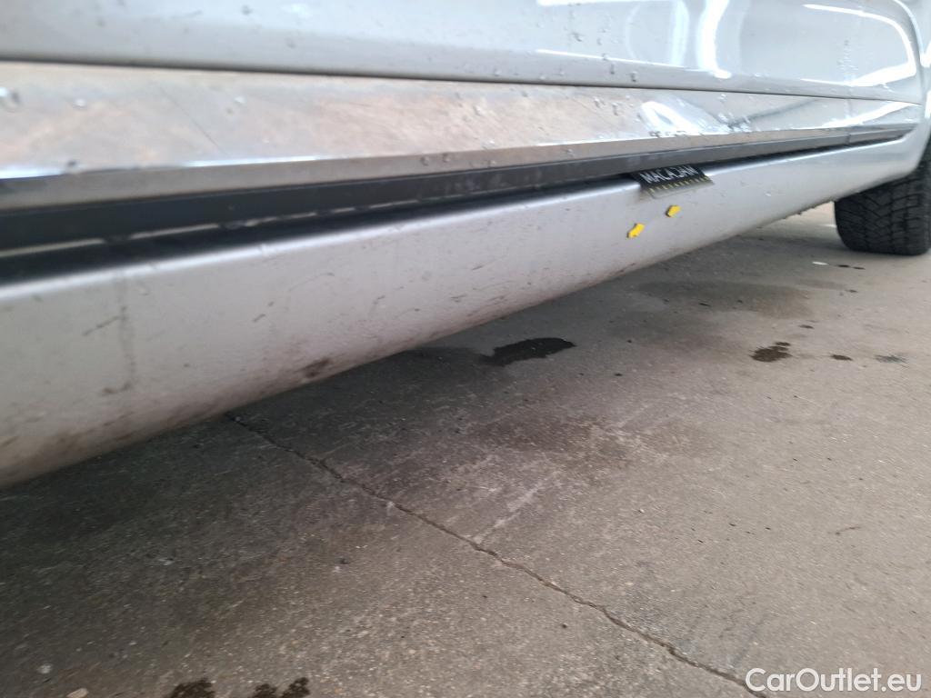  Renault  Clio  V Business 1.6 E-TECH Hybrid 140CV BVA6 E6d #1