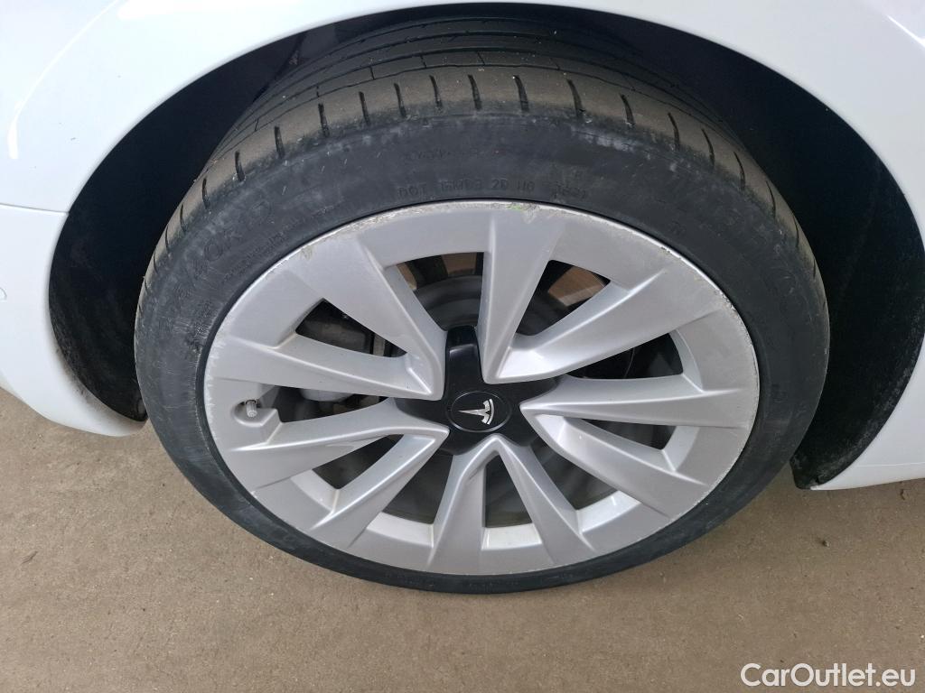  Tesla  Model 3 TESLA  / 2018 / 4P / Berline Autonomie Standard Plus RWD #29