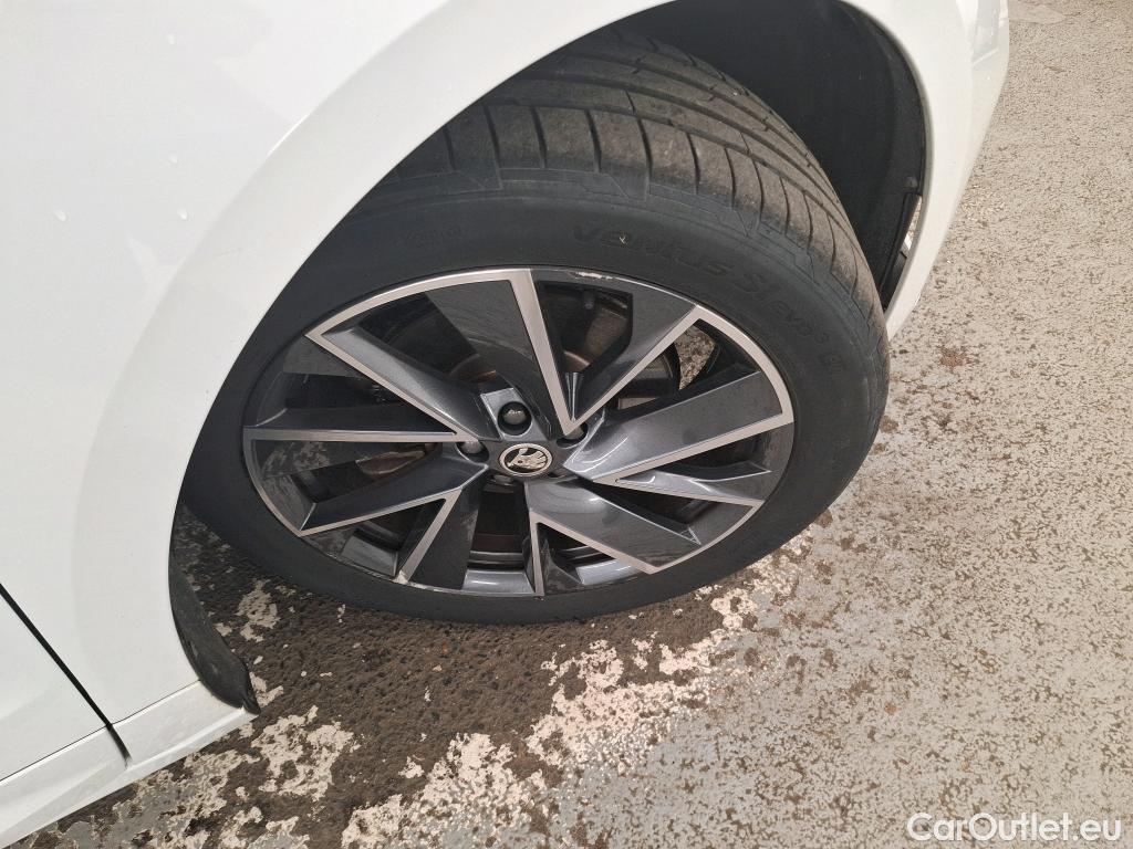  Skoda  ENYAQ  iV 60 Sportline 180CV BVA #7