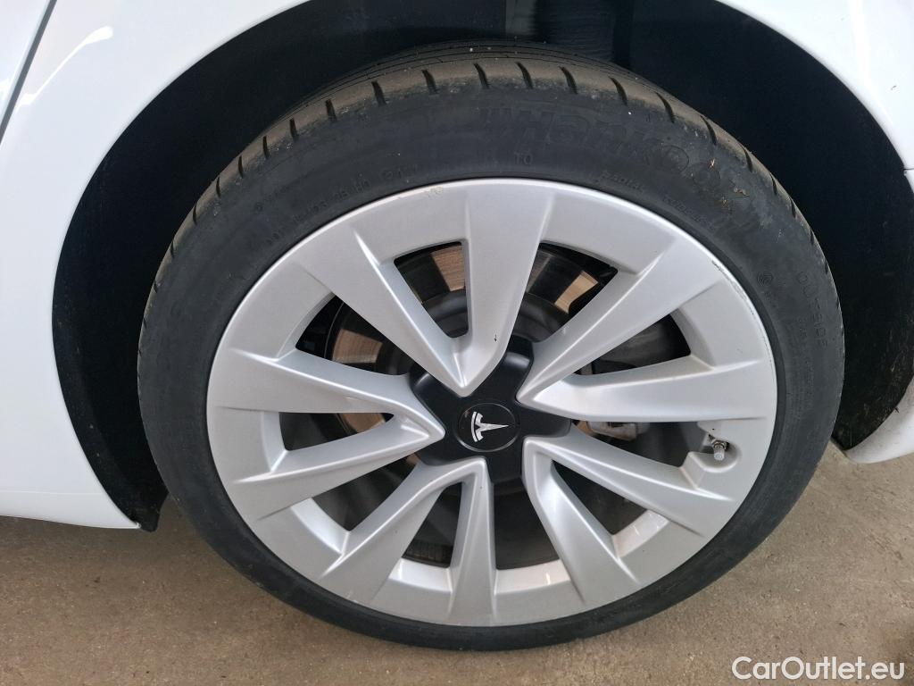  Tesla  Model 3 TESLA  / 2018 / 4P / Berline Autonomie Standard Plus RWD #24