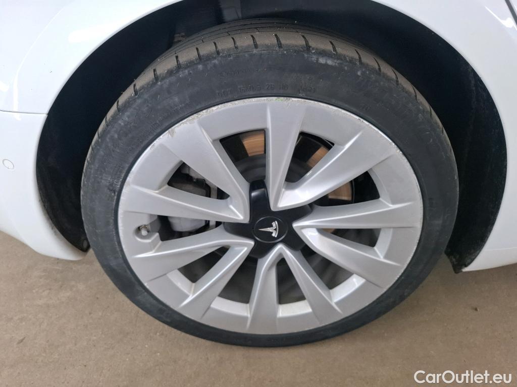  Tesla  Model 3 TESLA  / 2018 / 4P / Berline Autonomie Standard Plus RWD #30