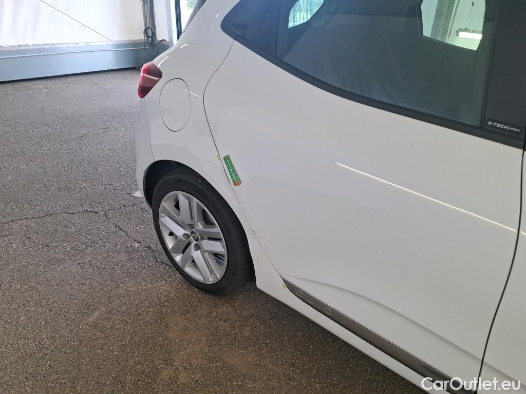  Renault  Clio  V Business 1.6 E-TECH Hybrid 140CV BVA6 E6d #1