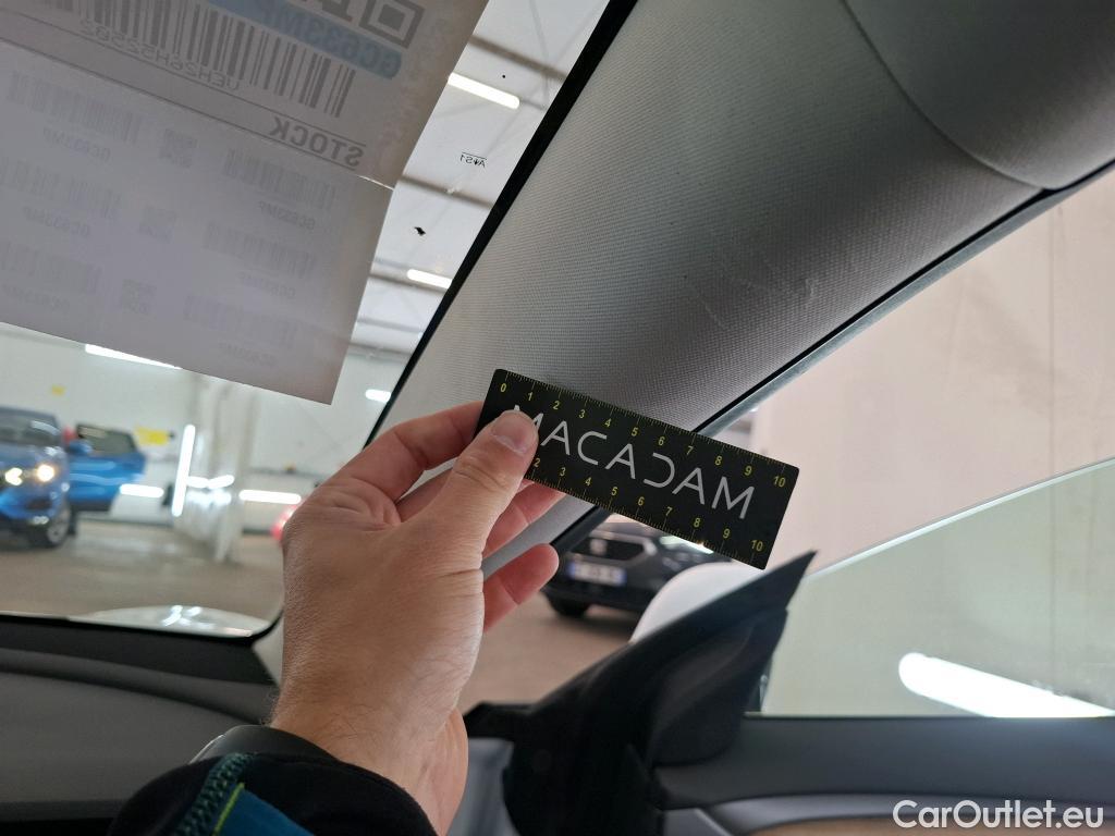  Tesla  Model 3 TESLA  / 2018 / 4P / Berline Autonomie Standard Plus RWD #44