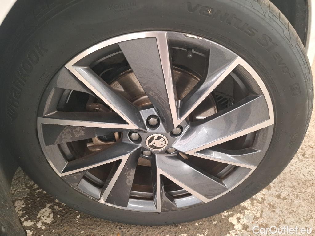  Skoda  ENYAQ  iV 60 Sportline 180CV BVA #8