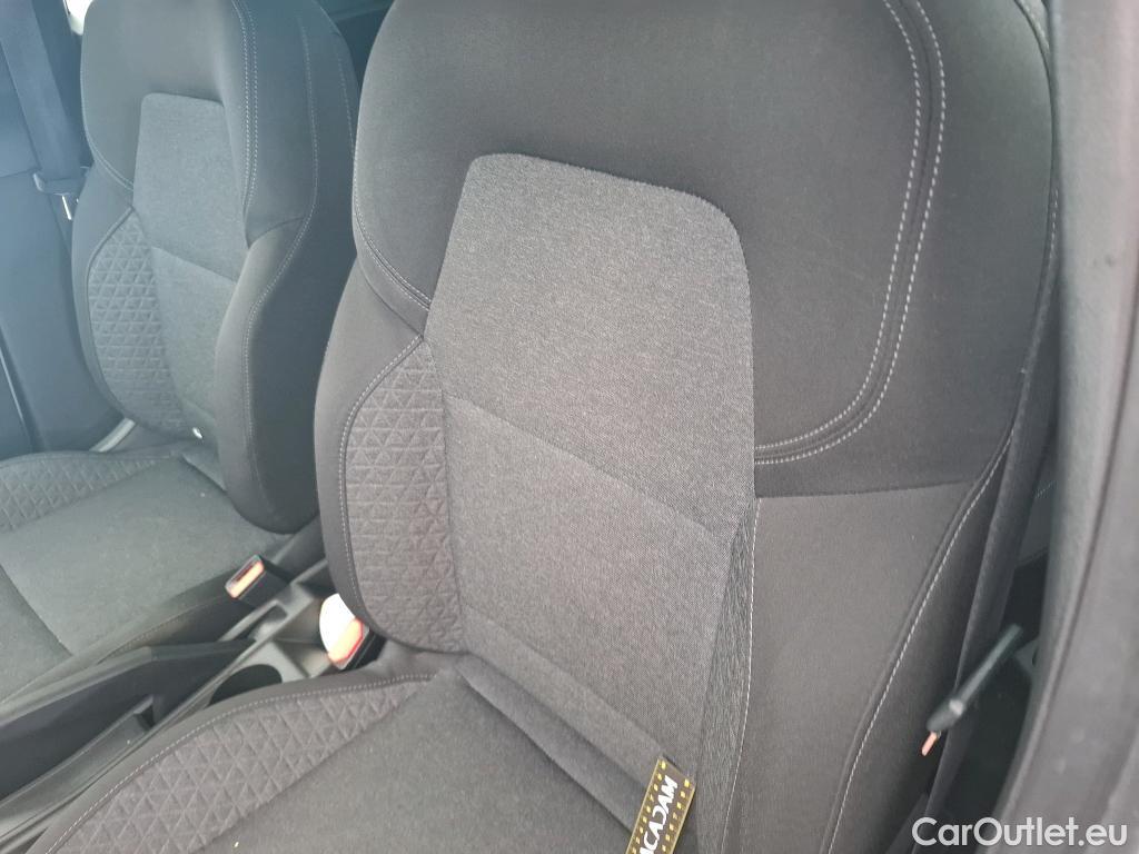  Renault  Clio  V Business 1.6 E-TECH Hybrid 140CV BVA6 E6d #9