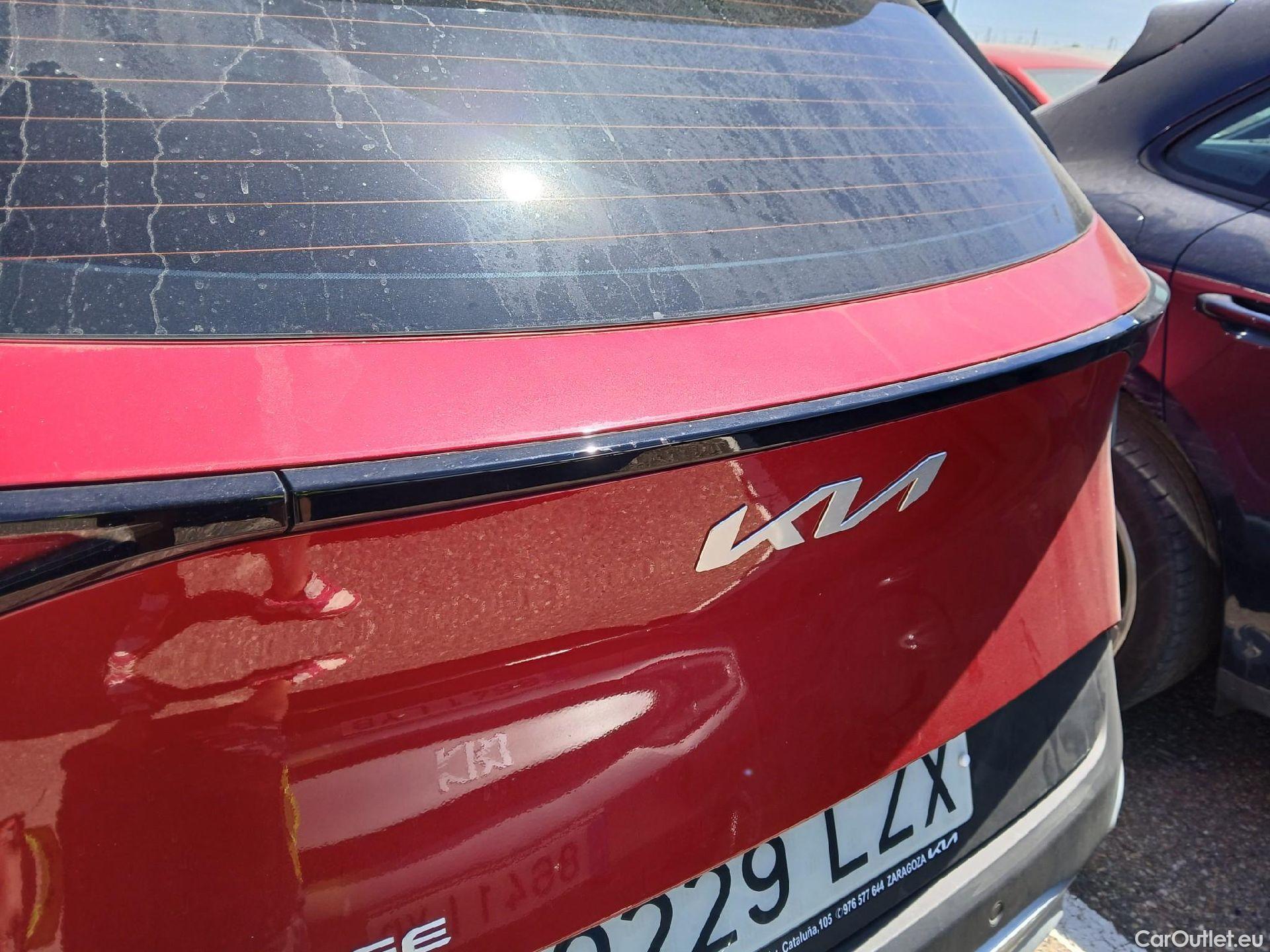  KIA  Sportage KIA  / 2022 / 5P / todoterreno 1.6 T-GDi 110kW (150CV) Drive 4x2 #20