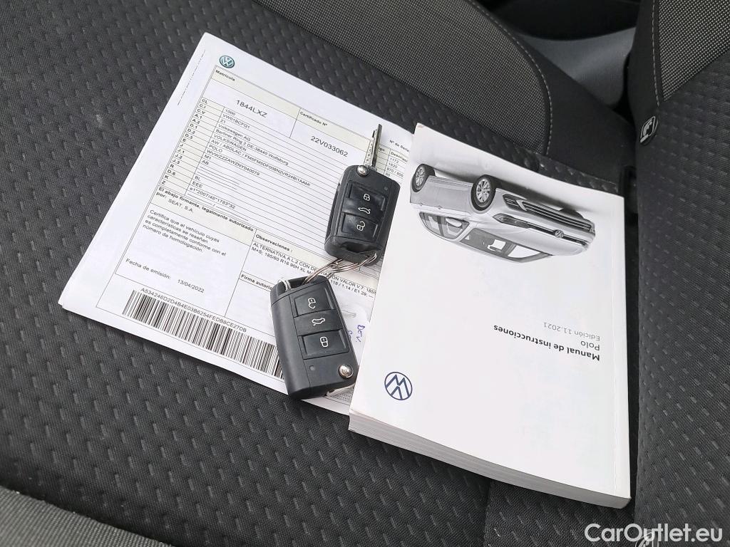  Volkswagen  Polo VOLKSWAGEN  / 2021 / 5P / berlina con portón Life 1.0 TSI 70kW (95CV) #13