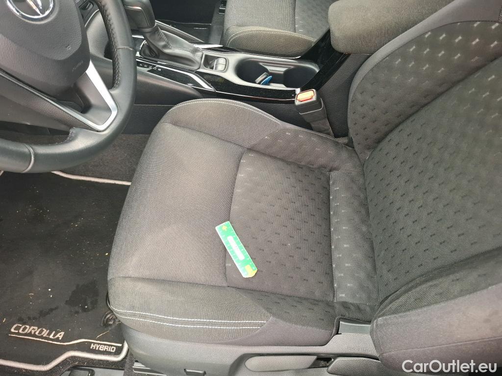  Toyota  Corolla TOYOTA  Touring Sports / 2022 / 5P / Break Hybride 140h Dynamic Business Beyond Zer #4