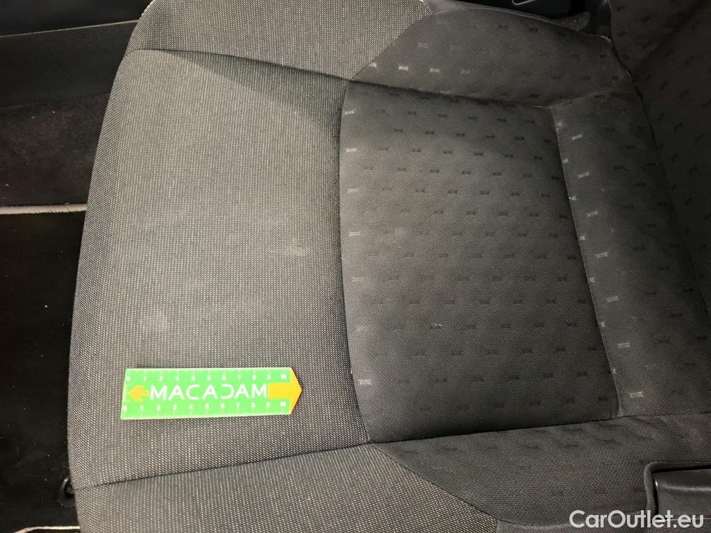  Toyota  Corolla TOYOTA  / 2022 / 5P / Berline Hybride 140h Dynamic Business Beyond Zer #17