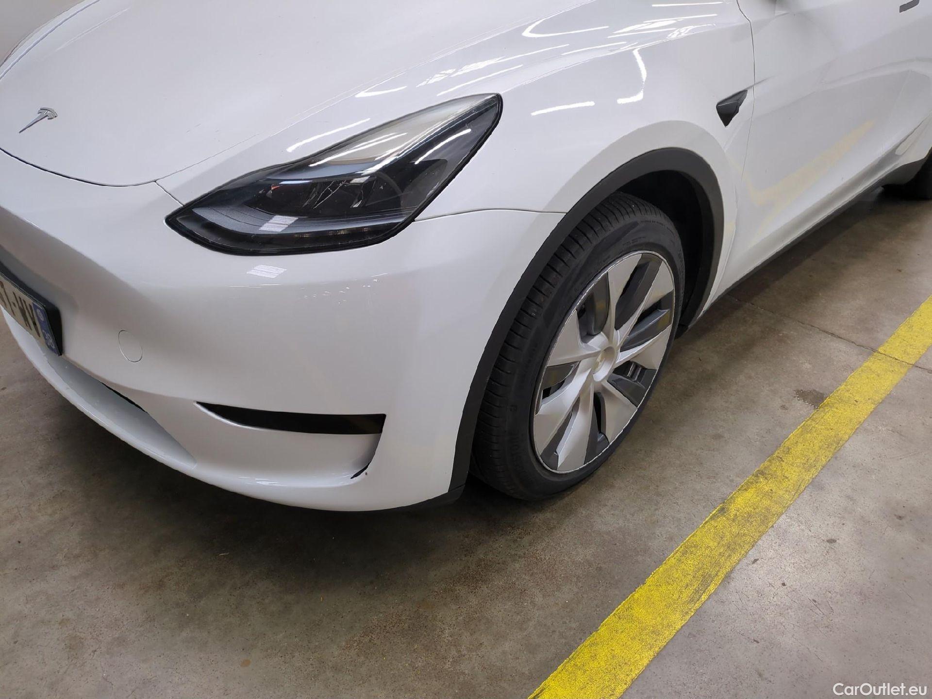  Tesla  Model Y TESLA  / 2021 / 5P / SUV RWD #24