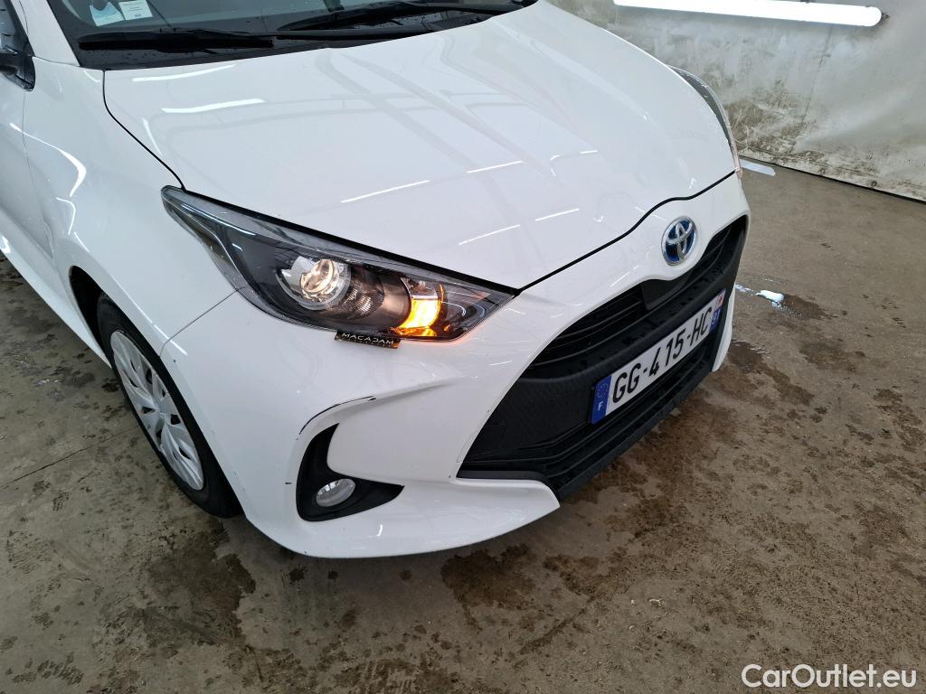  Toyota  Yaris TOYOTA  Hybride / 2019 / 5P / Berline Hybride 116h Dynamic Business Beyond Zer #23