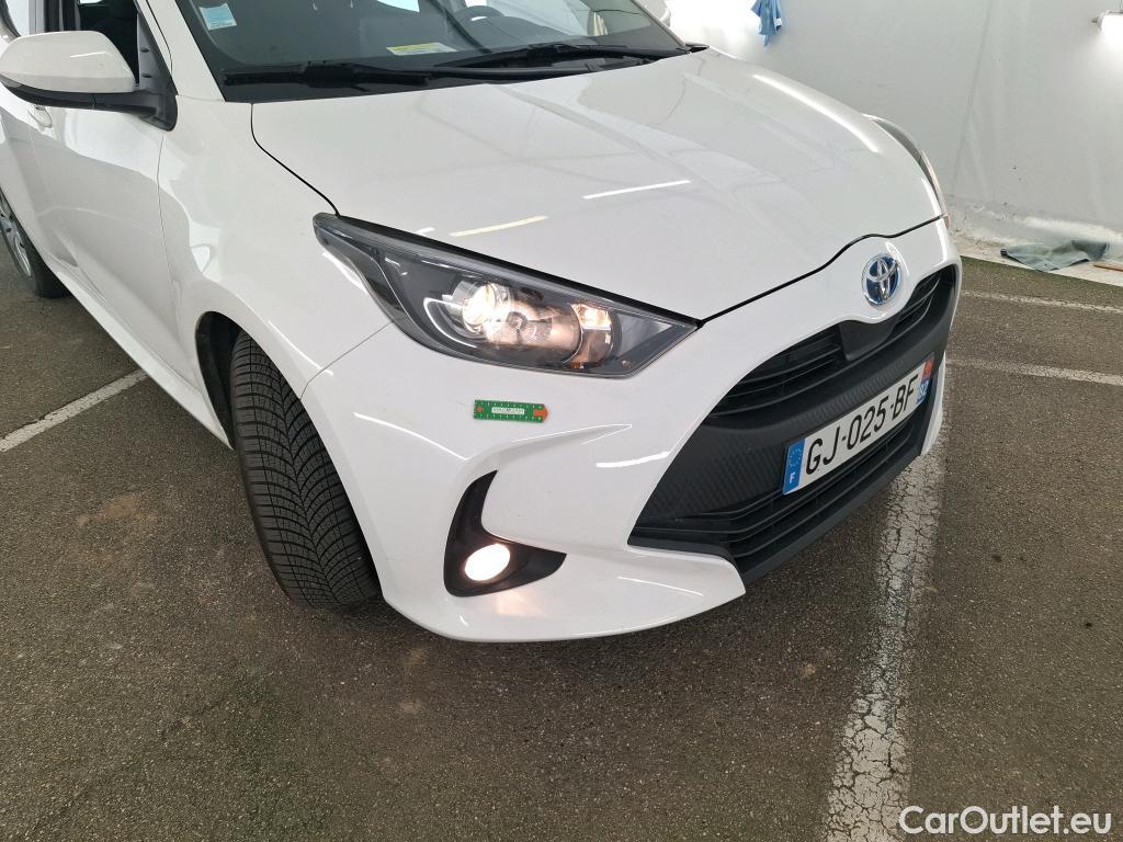  Toyota  Yaris TOYOTA  Hybride / 2019 / 5P / Berline Hybride 116h Dynamic Business Beyond Zer #18