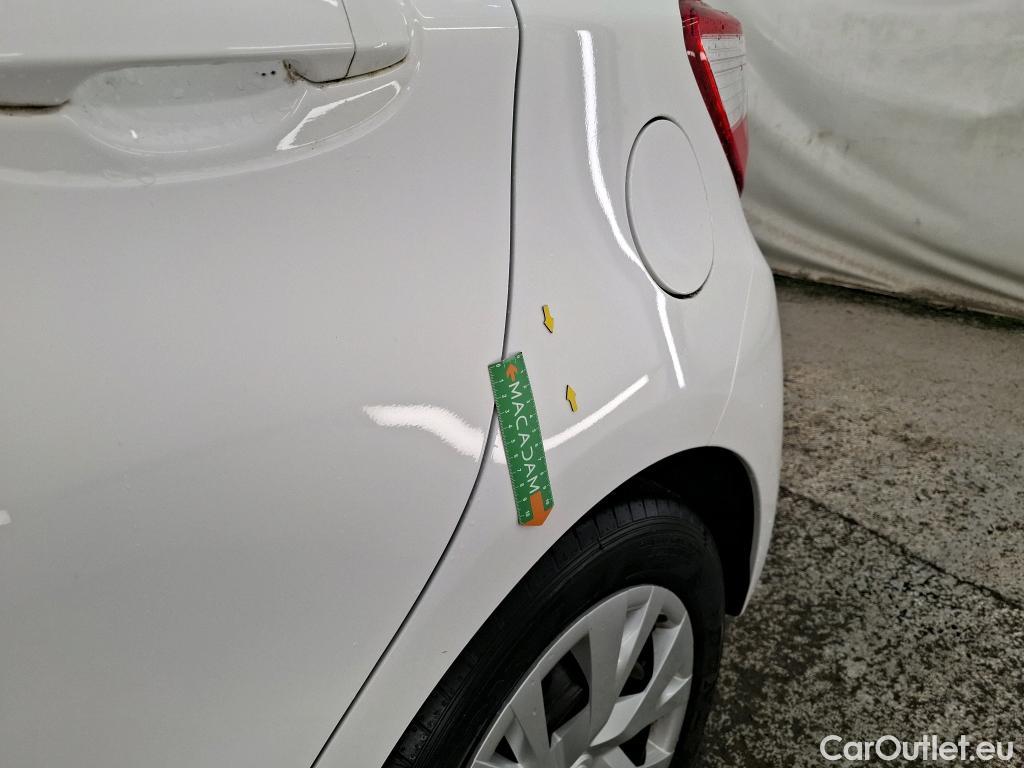  Toyota  Yaris TOYOTA  Hybride / 2017 / 5P / Berline 1.5 VVT-I HYBRID France Business #3