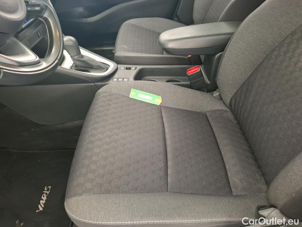  Toyota  Yaris TOYOTA  Hybride / 2019 / 5P / Berline Hybride 116h Dynamic Business Beyond Zer #13